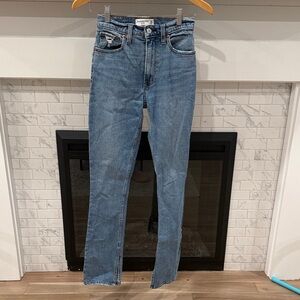 Abercrombie & Fitch Women's the skinny high rise Blue medium wash Jeans